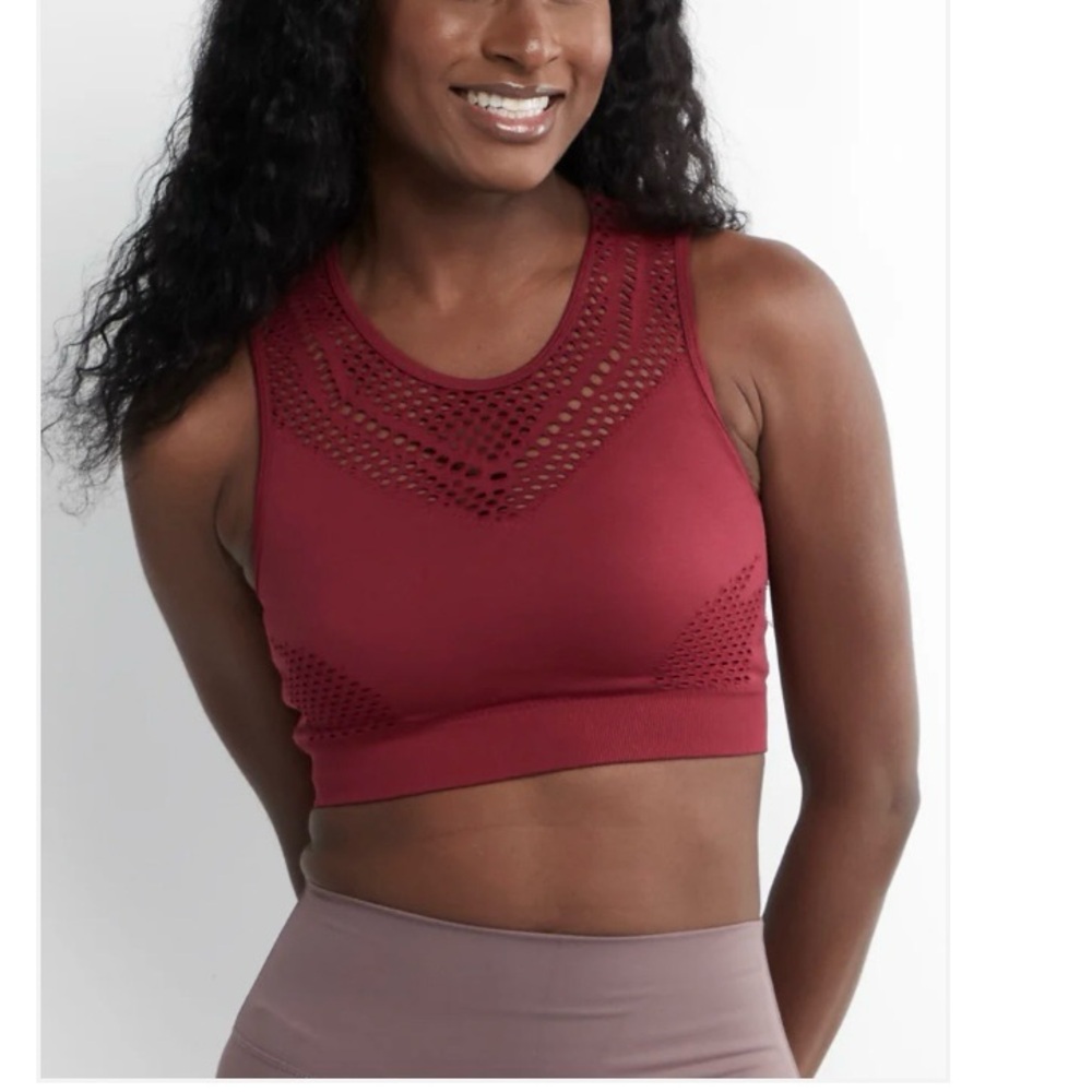 Three (3) SAVVI Tahiti Sports Bra Size M - Picture 3 of 9